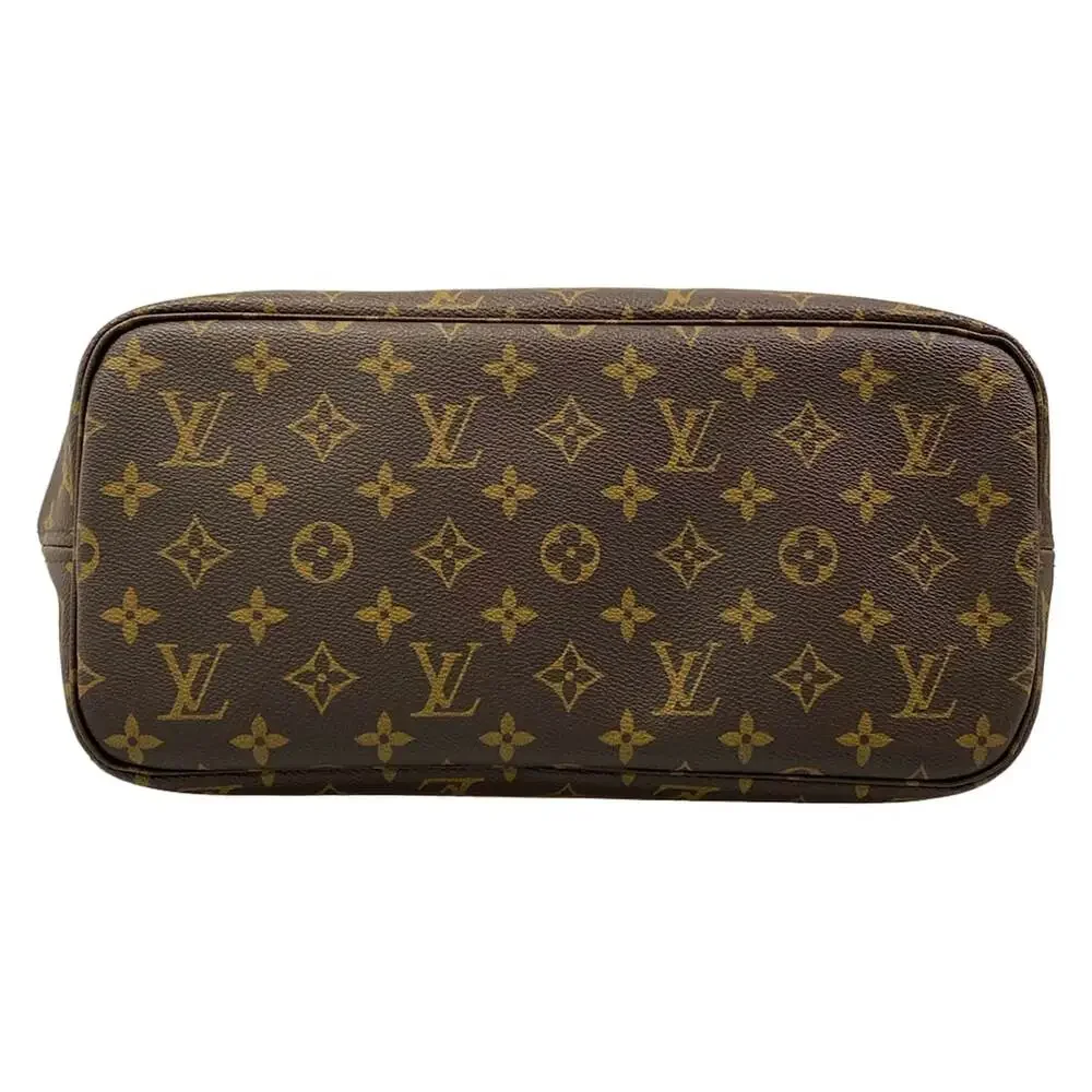 Louis Vuitton Neverfull MM Monogram Tote Bag M46987